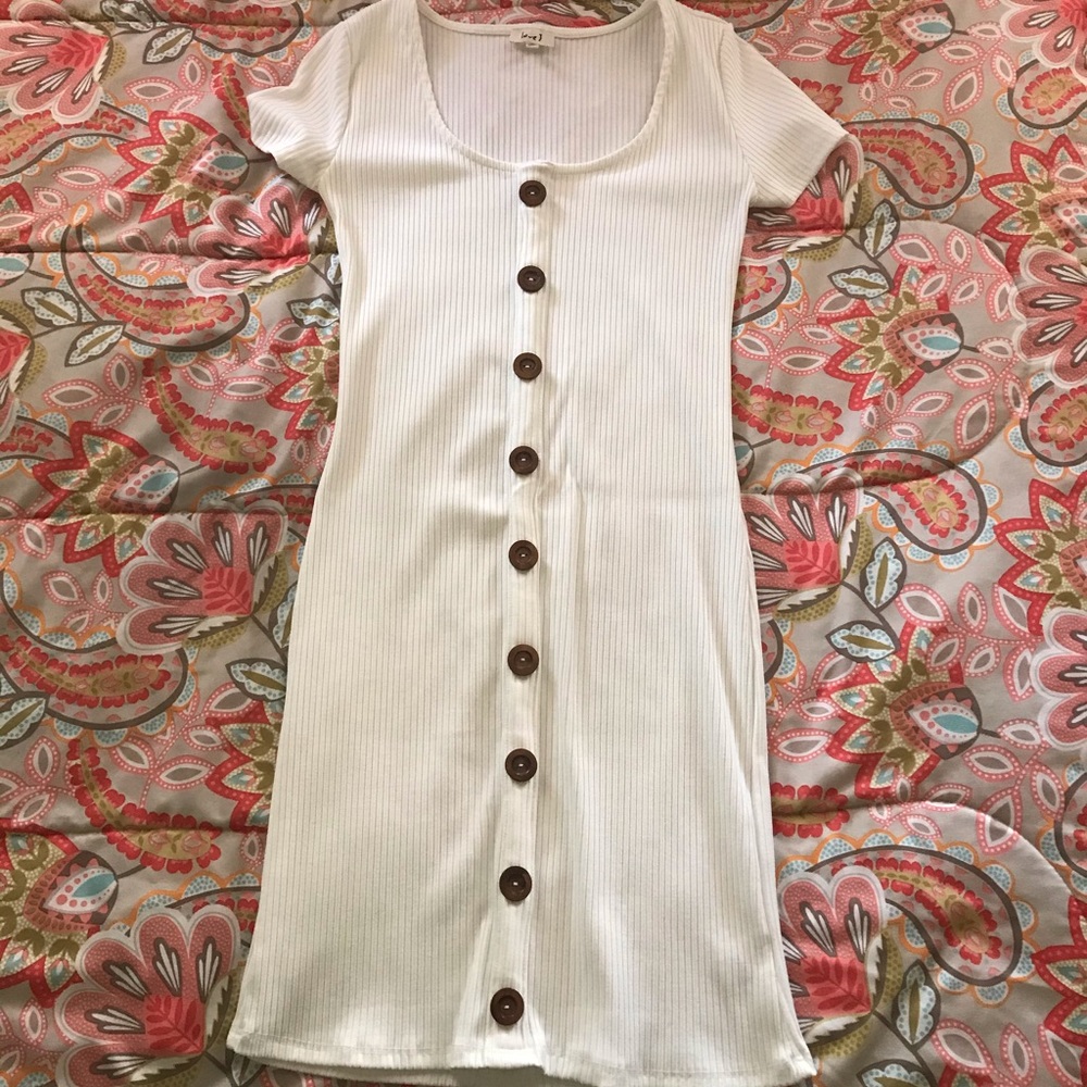 White ribbed dress